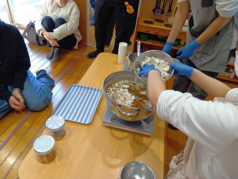 親子であそぼうデー（0〜2歳）